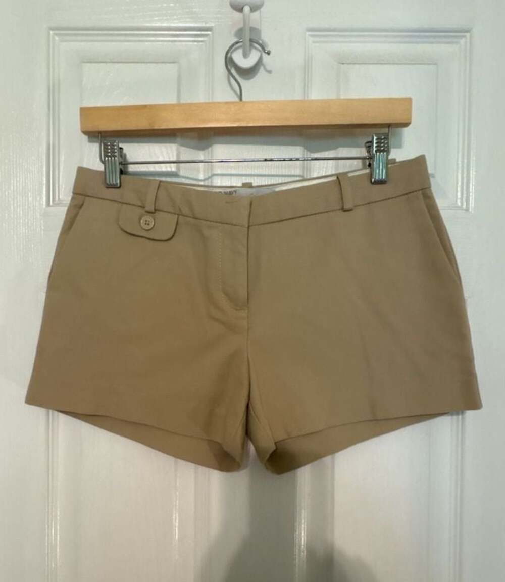 NWOT Old Navy Khaki Mid-Rise Chino Shorts with Small Front Pocket, Size 2